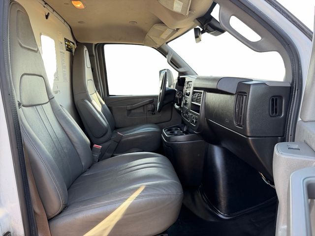 2021 GMC SAVANA G3500 | Canton, Ohio | Ohio Auto Warehouse LLC 2021 GMC SAVANA G3500 | Canton, Ohio | Ohio Auto Warehouse LLC