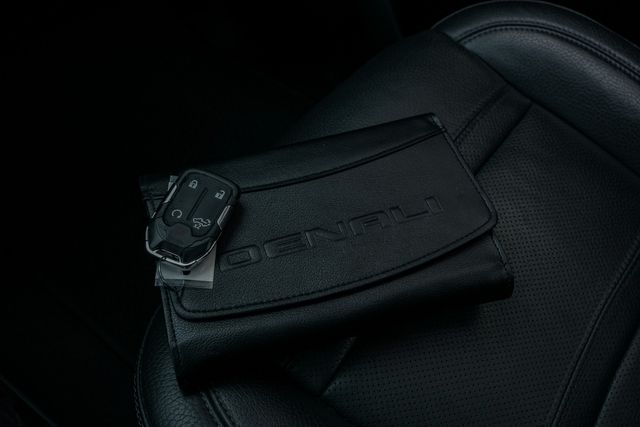 2021 GMC Sierra 1500 Denali / 6.2L V8 TEXAS OWNED / LOADED CLEAN CARFAX | Austin, TX | Rocky Mountain Truck Stop Austin 2021 GMC Sierra 1500 Denali / 6.2L V8 TEXAS OWNED / LOADED CLEAN CARFAX | Austin, TX | Rocky Mountain Truck Stop Austin