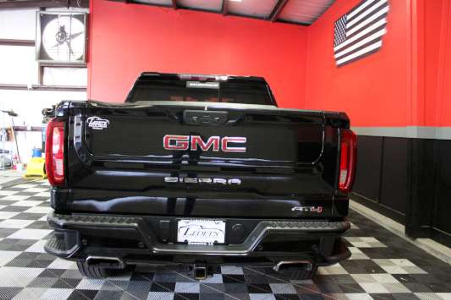 2021 GMC Sierra 1500 AT4 - 4