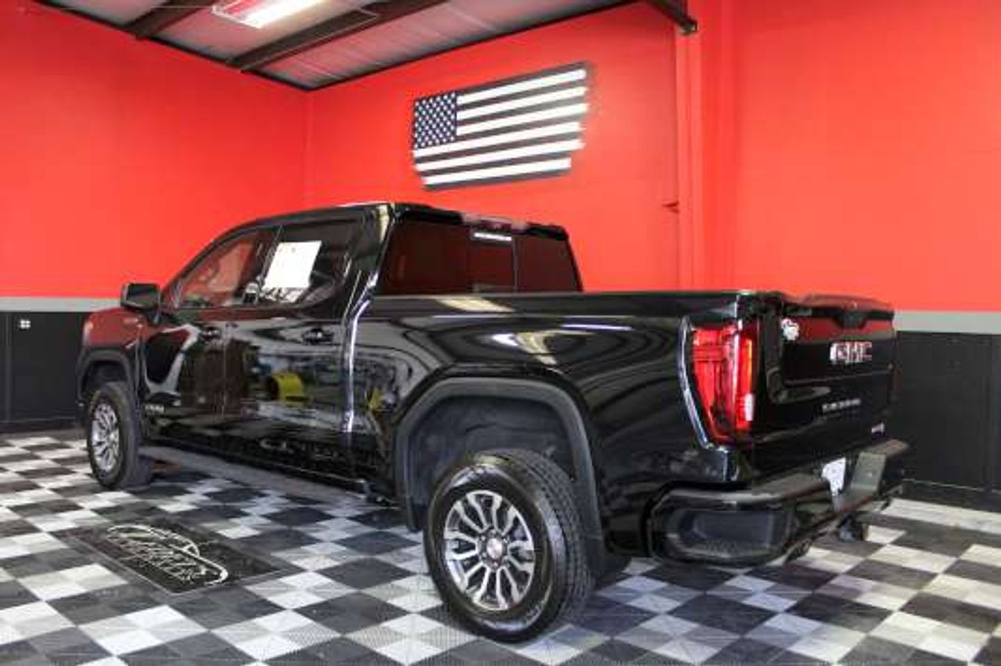 2021 GMC Sierra 1500 AT4 - 6