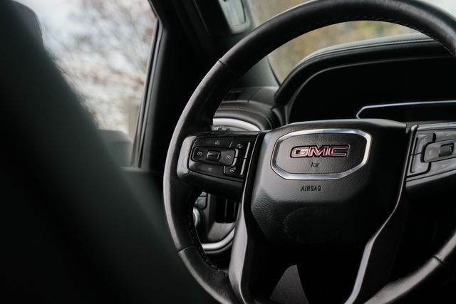 2021 GMC Sierra 2500HD AT4 PREMIUM 4X4 / CLEAN CARFAX / LOADED / DURAMAX | Austin, TX | Rocky Mountain Truck Stop Austin