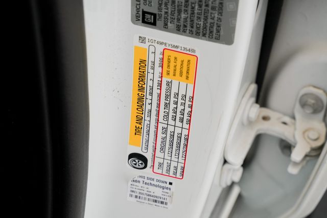 2021 GMC Sierra 2500HD AT4 PREMIUM 4X4 / CLEAN CARFAX / LOADED / DURAMAX | Austin, TX | Rocky Mountain Truck Stop Austin 2021 GMC Sierra 2500HD AT4 PREMIUM 4X4 / CLEAN CARFAX / LOADED / DURAMAX | Austin, TX | Rocky Mountain Truck Stop Austin