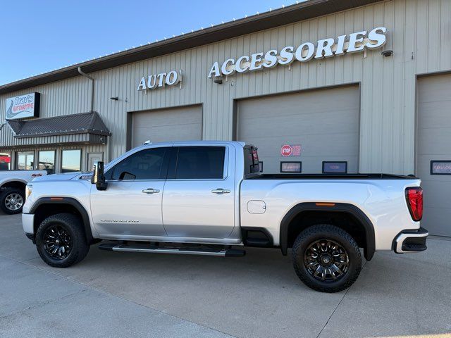 2021 GMC Sierra 2500HD Denali | Gifford, IL | Trav's Automotive 2021 GMC Sierra 2500HD Denali | Gifford, IL | Trav's Automotive