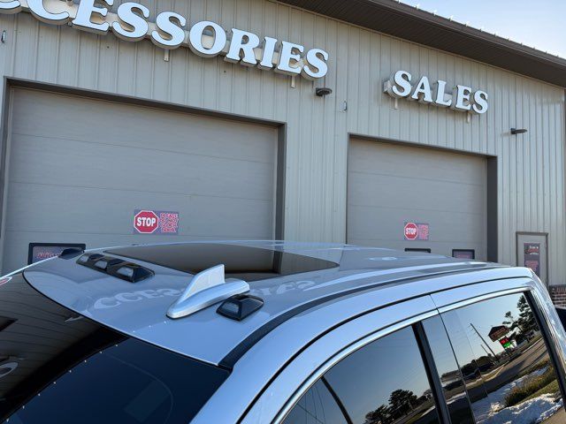 2021 GMC Sierra 2500HD Denali | Gifford, IL | Trav's Automotive 2021 GMC Sierra 2500HD Denali | Gifford, IL | Trav's Automotive