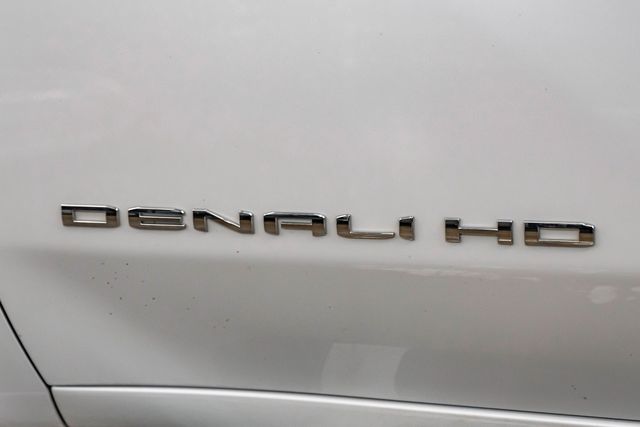 2021 GMC Sierra 3500HD Denali Ultimate LEVELED 20" Mayhem 35" BFG 1 Owner | Dallas, TX | East Dallas Diesel 2021 GMC Sierra 3500HD Denali Ultimate LEVELED 20" Mayhem 35" BFG 1 Owner | Dallas, TX | East Dallas Diesel