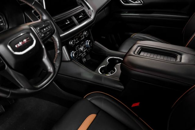 2021 GMC Yukon AT4 2021 GMC Yukon AT4