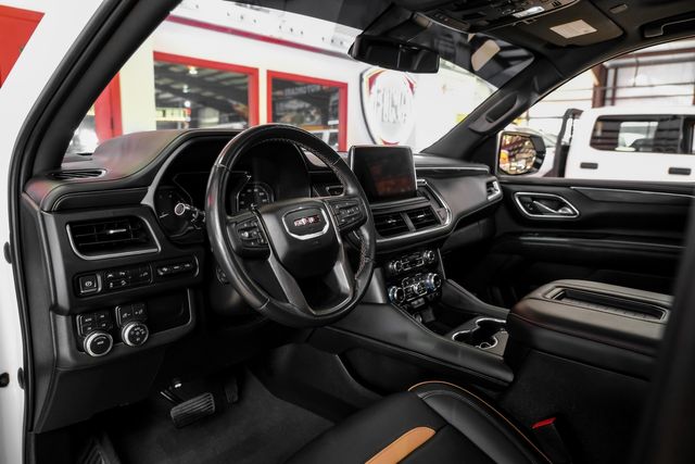 2021 GMC Yukon AT4 2021 GMC Yukon AT4