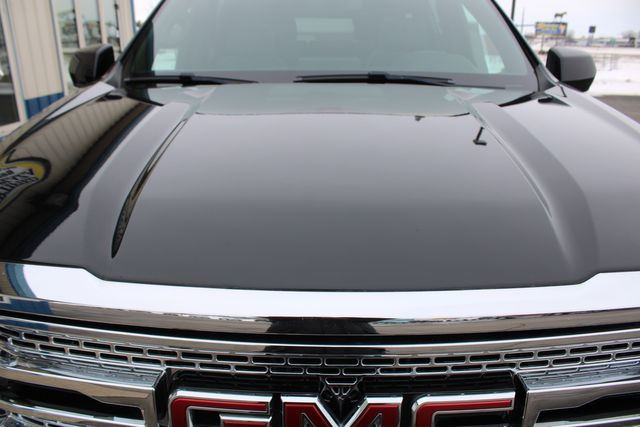 2021 GMC Yukon SLT 4x4