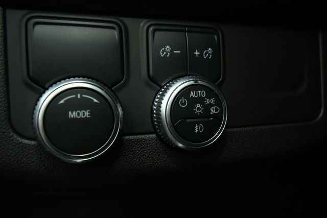 2021 GMC Yukon Denali | San Antonio, TX | R&L Certified Auto Group 2021 GMC Yukon Denali | San Antonio, TX | R&L Certified Auto Group