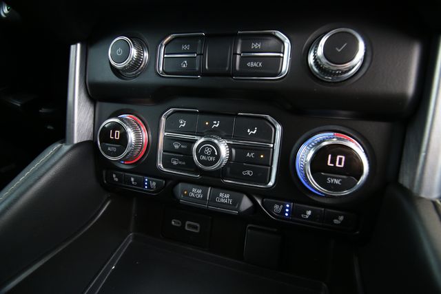 2021 GMC Yukon SLT | San Antonio, TX | R&L Certified Auto Group 2021 GMC Yukon SLT | San Antonio, TX | R&L Certified Auto Group