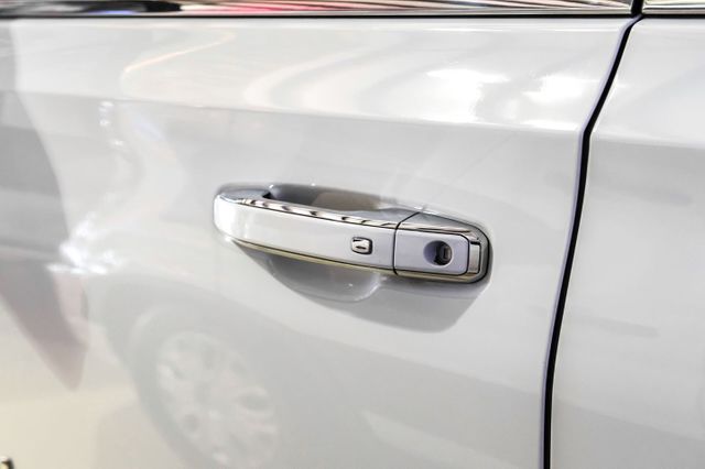 2021 GMC Yukon XL Denali | Addison, TX | Mr Car Guys