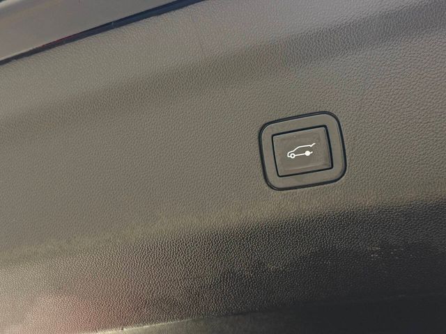 2021 GMC Yukon XL AT4 | Houston, TX | Houston Auto Credit