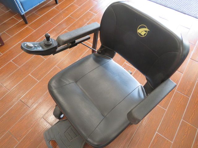 2021 Golden Technologies LiteRider Envy GP162