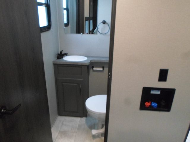 2021 Grand Design Momentum 350G