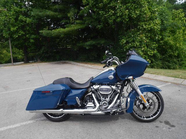 2021 Harley-Davidson Road Glide Special  | Franklin, TN | Moonshine Harley-Davidson
