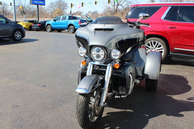 2021 Harley-Davidson Trike Tri Glide Ultra | Granite City, Illinois | MasterCars Company Inc. 2021 Harley-Davidson Trike Tri Glide Ultra | Granite City, Illinois | MasterCars Company Inc.