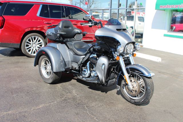 2021 Harley-Davidson Trike Tri Glide Ultra | Granite City, Illinois | MasterCars Company Inc. 2021 Harley-Davidson Trike Tri Glide Ultra | Granite City, Illinois | MasterCars Company Inc.