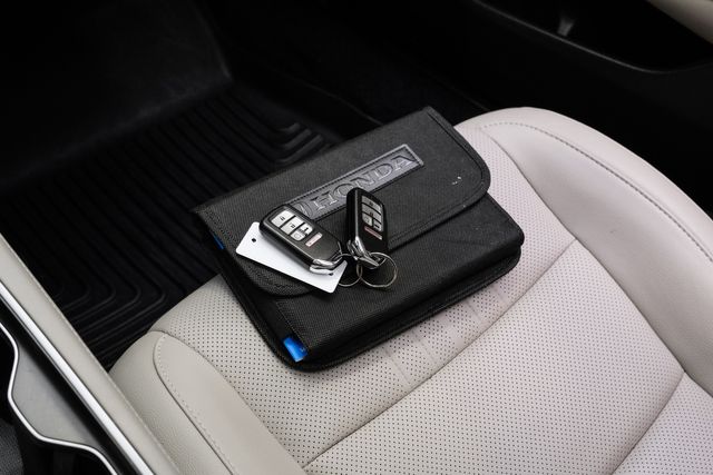 2021 Honda Accord EX-L AUTO, ROOF,BACK-UP CAM, HTD LTH, 61K MILES | Carrollton, TX | Texas Vehicle Exchange 2021 Honda Accord EX-L AUTO, ROOF,BACK-UP CAM, HTD LTH, 61K MILES | Carrollton, TX | Texas Vehicle Exchange