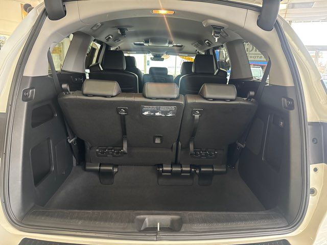 2021 Honda Odyssey Touring | Rome, GA | Knight's Car Store 2021 Honda Odyssey Touring | Rome, GA | Knight's Car Store