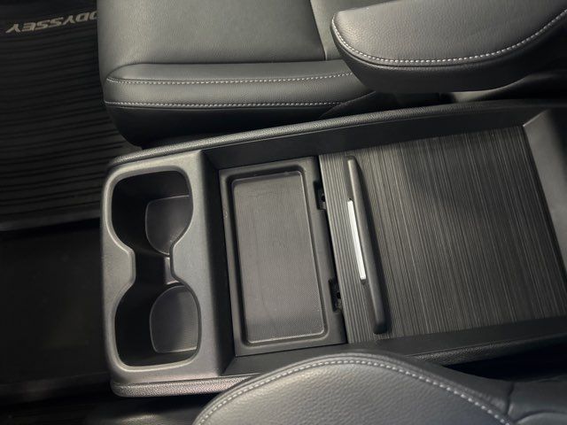 2021 Honda Odyssey Touring | Rome, GA | Knight's Car Store 2021 Honda Odyssey Touring | Rome, GA | Knight's Car Store