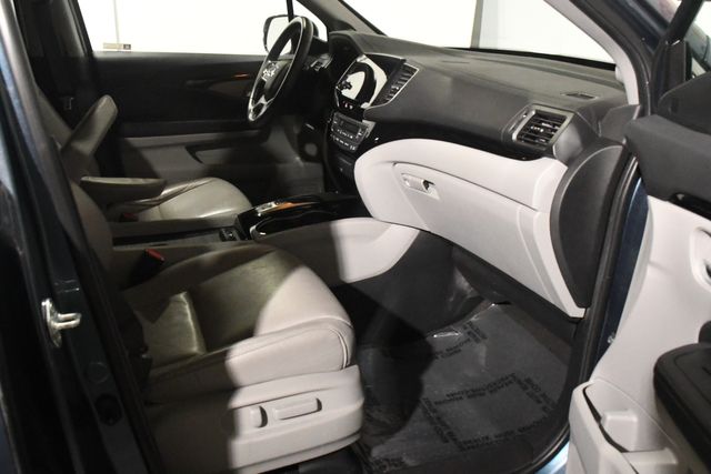 2021 Honda Pilot Touring | Branford, CT | Sound Auto Wholesalers 2021 Honda Pilot Touring | Branford, CT | Sound Auto Wholesalers