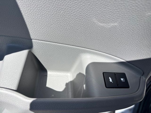 2021 Honda Pilot Touring w/Rear Captain's Chairs | San Antonio, TX | Clear Choice Automotive South 2021 Honda Pilot Touring w/Rear Captain's Chairs | San Antonio, TX | Clear Choice Automotive South
