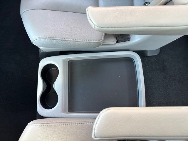 2021 Honda Pilot Touring w/Rear Captain's Chairs | San Antonio, TX | Clear Choice Automotive South 2021 Honda Pilot Touring w/Rear Captain's Chairs | San Antonio, TX | Clear Choice Automotive South
