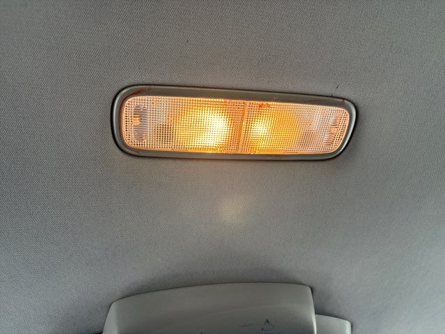 2021 Honda Pilot Touring w/Rear Captain's Chairs | San Antonio, TX | Clear Choice Automotive South
