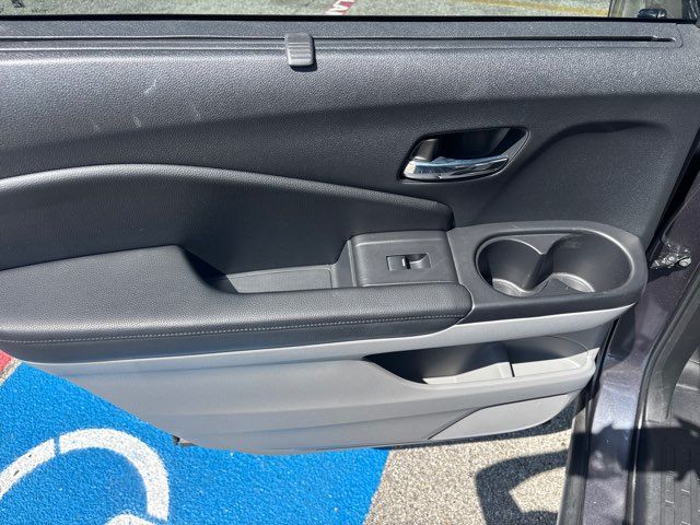 2021 Honda Pilot Touring w/Rear Captain's Chairs | San Antonio, TX | Clear Choice Automotive South