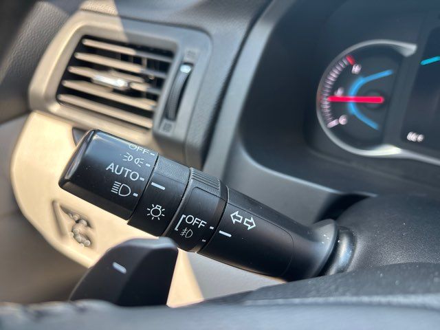 2021 Honda Pilot Touring w/Rear Captain's Chairs | San Antonio, TX | Clear Choice Automotive South