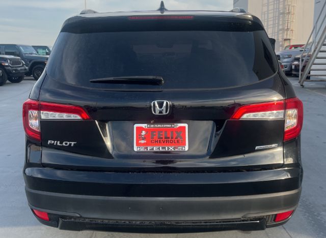 2021 Honda Pilot Special Edition SE | Brea, CA | Zeus Auto Dealers
