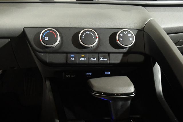 2021 Hyundai ELANTRA SE | Branford, CT | Sound Auto Wholesalers