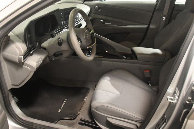 2021 Hyundai ELANTRA SE | Branford, CT | Sound Auto Wholesalers