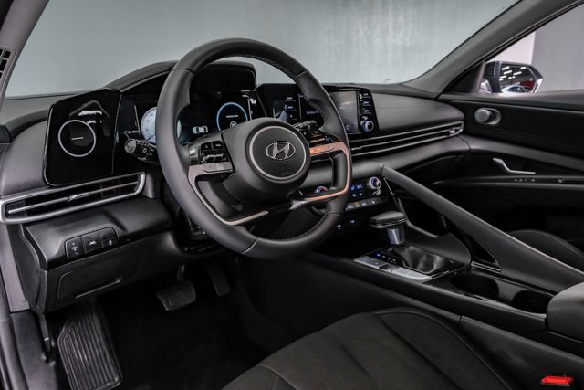 2021 Hyundai ELANTRA SEL ConveniencePkg OneOwner | Dallas, TX | Stevens Motor Company LLC