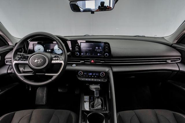 2021 Hyundai ELANTRA SEL ConveniencePkg OneOwner | Dallas, TX | Stevens Motor Company LLC 2021 Hyundai ELANTRA SEL ConveniencePkg OneOwner | Dallas, TX | Stevens Motor Company LLC