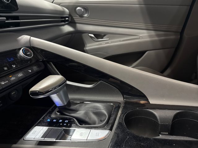 2021 Hyundai ELANTRA SEL | Houston, TX | Texas Star Motors 2021 Hyundai ELANTRA SEL | Houston, TX | Texas Star Motors