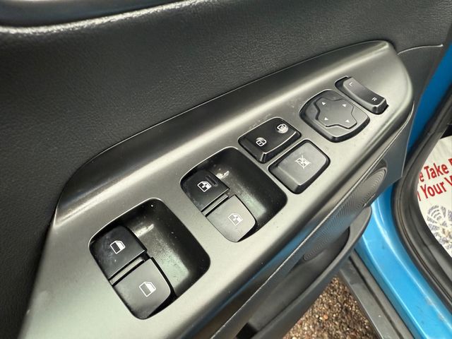 2021 Hyundai KONA LIMITED Sunroof Leather | Canton, Ohio | Ohio Auto Warehouse LLC 2021 Hyundai KONA LIMITED Sunroof Leather | Canton, Ohio | Ohio Auto Warehouse LLC