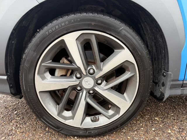 2021 Hyundai KONA LIMITED Sunroof Leather | Canton, Ohio | Ohio Auto Warehouse LLC 2021 Hyundai KONA LIMITED Sunroof Leather | Canton, Ohio | Ohio Auto Warehouse LLC