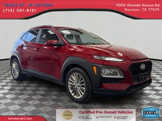 2021 Hyundai KONA SEL | Houston, TX | Texas Star Motors in Houston, TX 77075