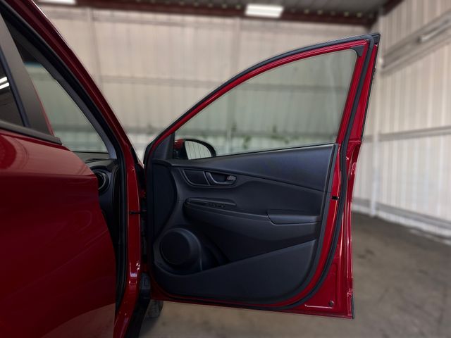 2021 Hyundai KONA SEL | Houston, TX | Texas Star Motors 2021 Hyundai KONA SEL | Houston, TX | Texas Star Motors