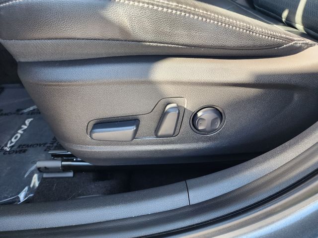 2021 Hyundai KONA Ultimate 2021 Hyundai KONA Ultimate