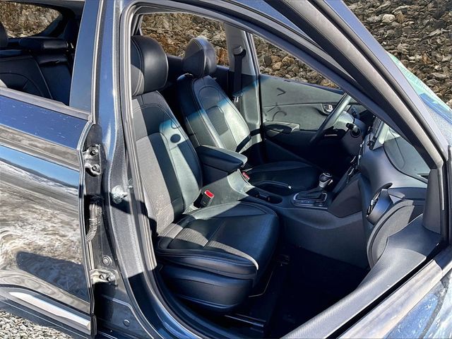 2021 Hyundai KONA Limited