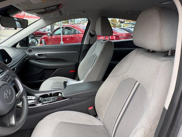 2021 Hyundai SONATA SE