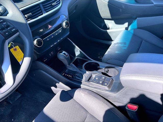 2021 Hyundai Tucson SE