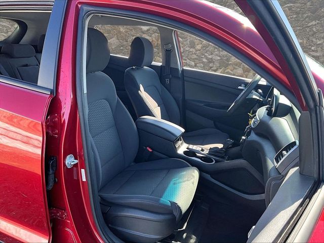 2021 Hyundai Tucson SE