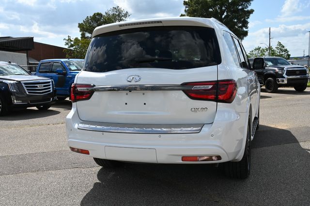 2021 INFINITI QX80 Premium Select