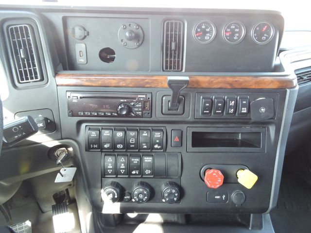 2021 International LT625 Sleeper