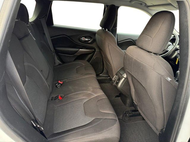 2021 Jeep Cherokee Latitude FWD | Arlington Heights, IL | Gmotorcars