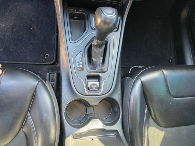 2021 Jeep Cherokee Latitude Plus | Arlington, TX | Tray Rogers dba Southwest Collision Center 2021 Jeep Cherokee Latitude Plus | Arlington, TX | Tray Rogers dba Southwest Collision Center