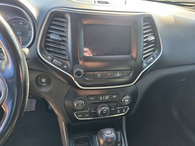 2021 Jeep Cherokee Latitude Plus | Arlington, TX | Tray Rogers dba Southwest Collision Center   